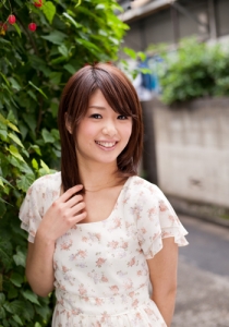 率真笑容最迷人，川上奈々美