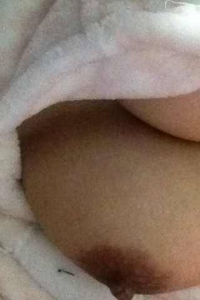 微信認識的80後美乳少婦~毛多人更風騷[18P]