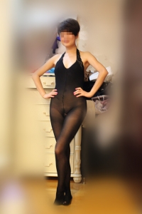 表哥叫了个少妇来秀了一晚，现在女人真淫贱啊[12P]