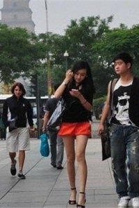 镜子放AV跳钢管裸舞，喜欢看阴部摩擦钢管[21P]