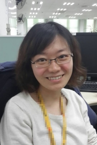 看上去不是很淫荡的美女啊，下面毛居然这么茂密[15P]