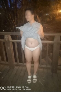 [原创]小黑屋归来，欲求不满的老婆已经受孕了，刮了部分肥厚的蝴蝶都要顺眼很多，有对孕妇感兴趣喜欢用嘴盘阴唇...