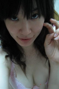 刚出来工作的美女，准备纯洁到淫荡的转变[20P]