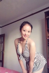 极品美女一个