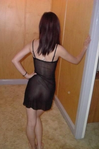 学校军训完，直接到宿舍叫我带的学妹脱光欣赏，真白[10P]