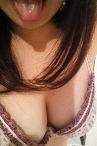 定位这功能真不错，现在的少妇很需要不同男人解痒的[16P]