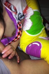 隔壁张姐，经期过后女人特别敏感想草，摸上去水多到可以洗逼了[18P]